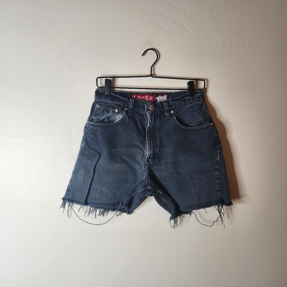 Vintage Levi Loose Silver Tab Jean Shorts Size 9/10